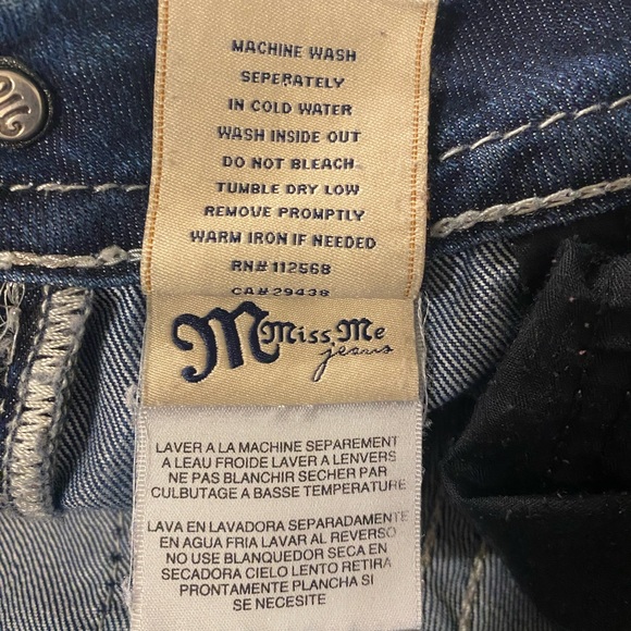 Miss Me	Low Rise 5 Pocket Skinny Jeans - Picture 11 of 11